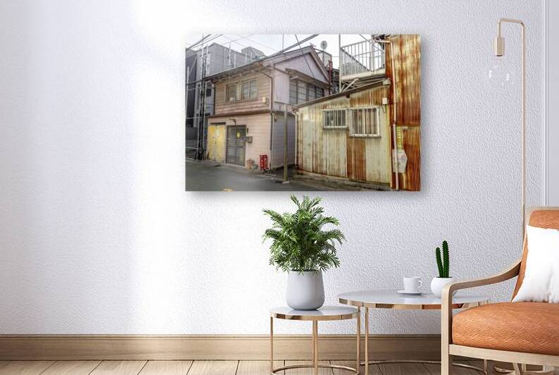 old  building in Tokyo by Gualtiero Boffi