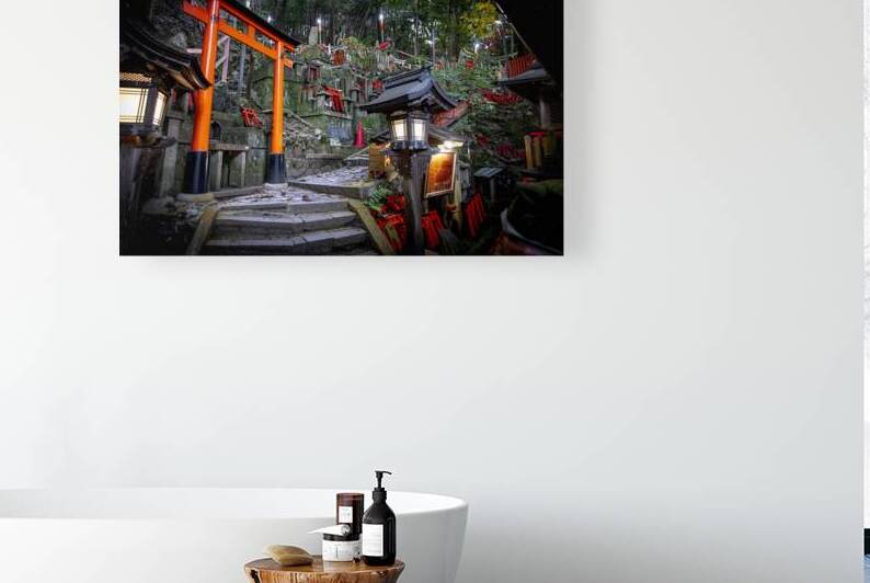 detail in the fushimi inari temple  by Gualtiero Boffi