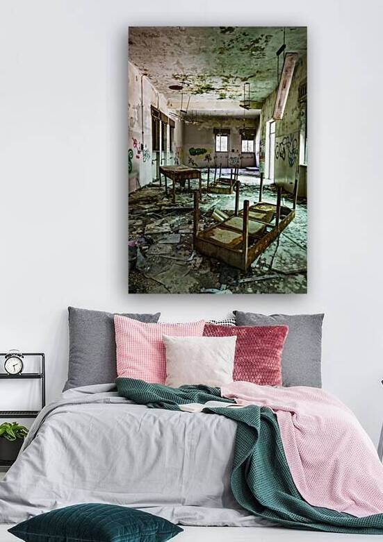 devastated and vandalised interior by Gualtiero Boffi