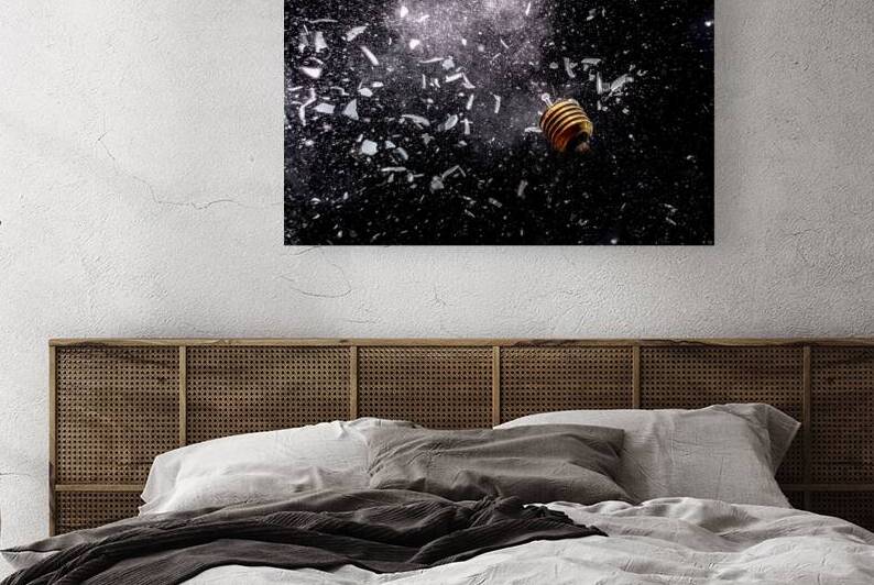 incandescent bulb totally destroyed  by Gualtiero Boffi