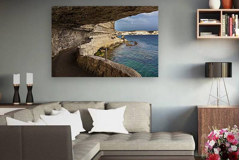 scenic path carved into the rock that runs along the sea in the  by Gualtiero Boffi