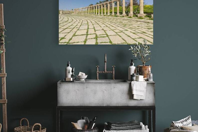Roman columns in amman by Gualtiero Boffi