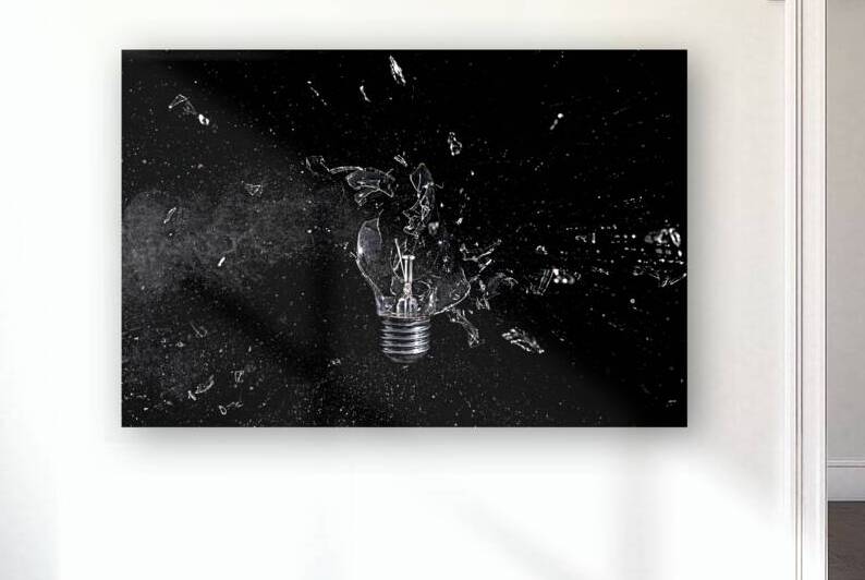 glass bulb explosion by Gualtiero Boffi