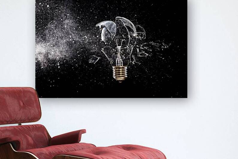 bulb glass explosion by Gualtiero Boffi