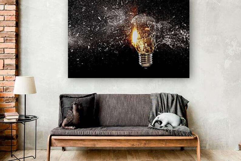 bulb glass explosion by Gualtiero Boffi