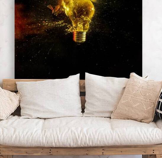 bulb glass explosion by Gualtiero Boffi