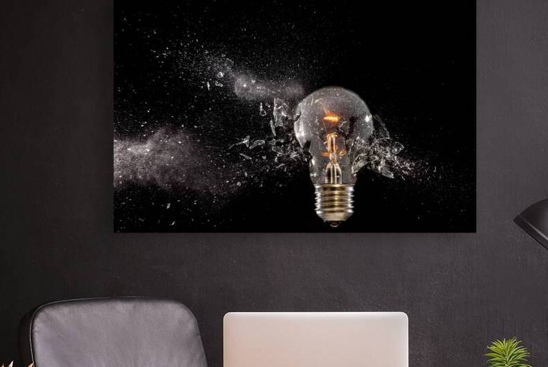 bulb glass explosion by Gualtiero Boffi