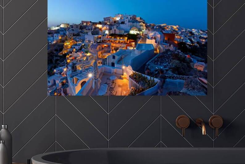 oia night view by Gualtiero Boffi