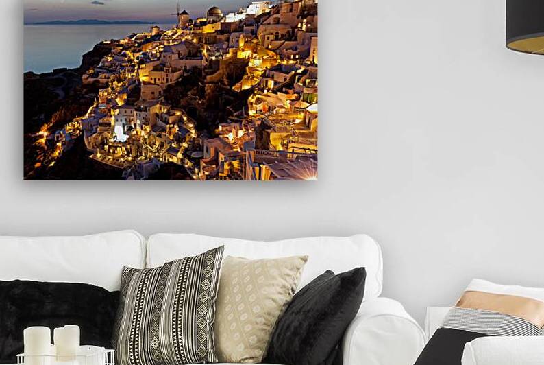 oia night view by Gualtiero Boffi