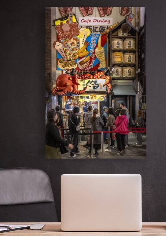 takoyaki restaurant in dotonbori osaka by Gualtiero Boffi