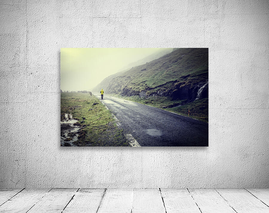 walking in faroe Wall Preview