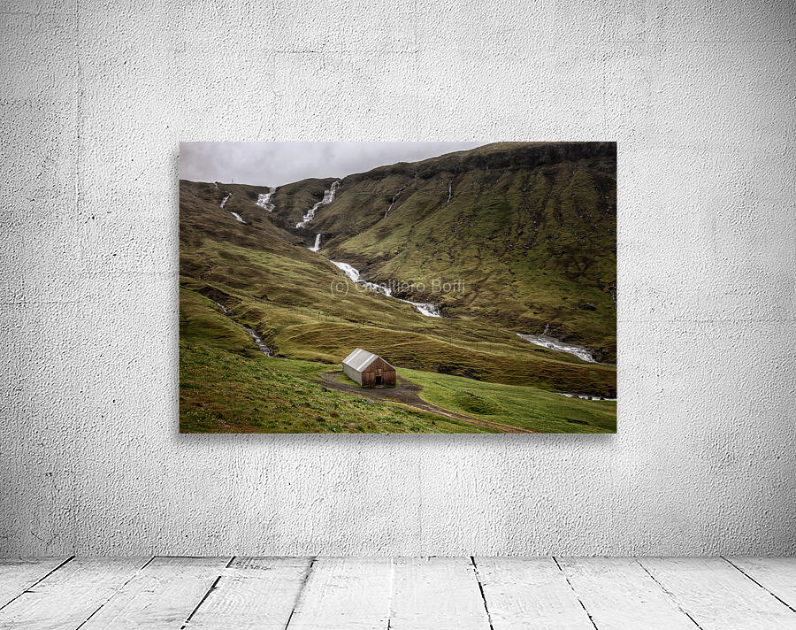 lonely house in faroe Wall Preview