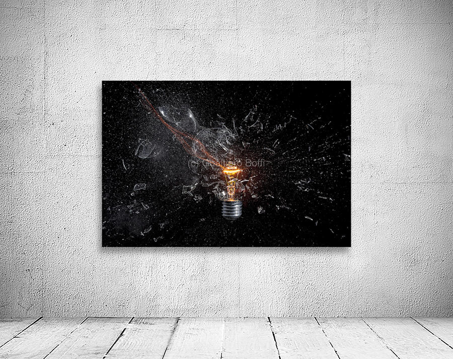 glass bulb explosion Wall Preview