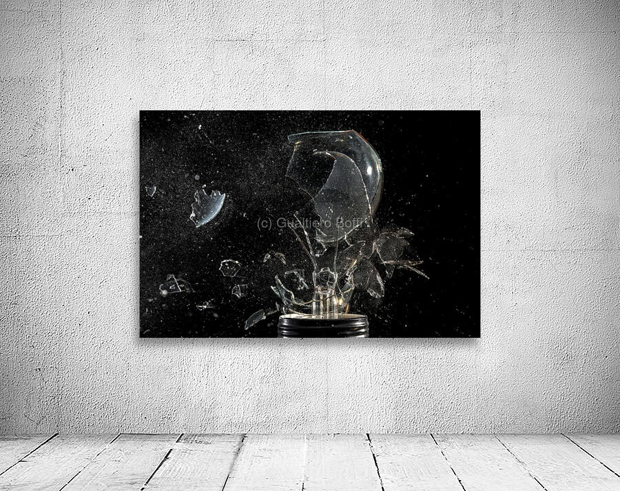 bulb glass explosion Wall Preview