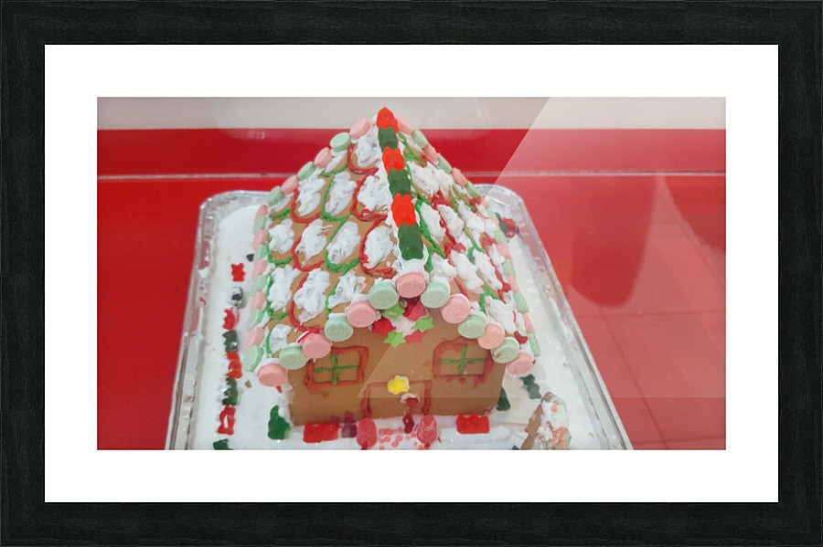 Gingerbreadhouse4 Picture Frame print