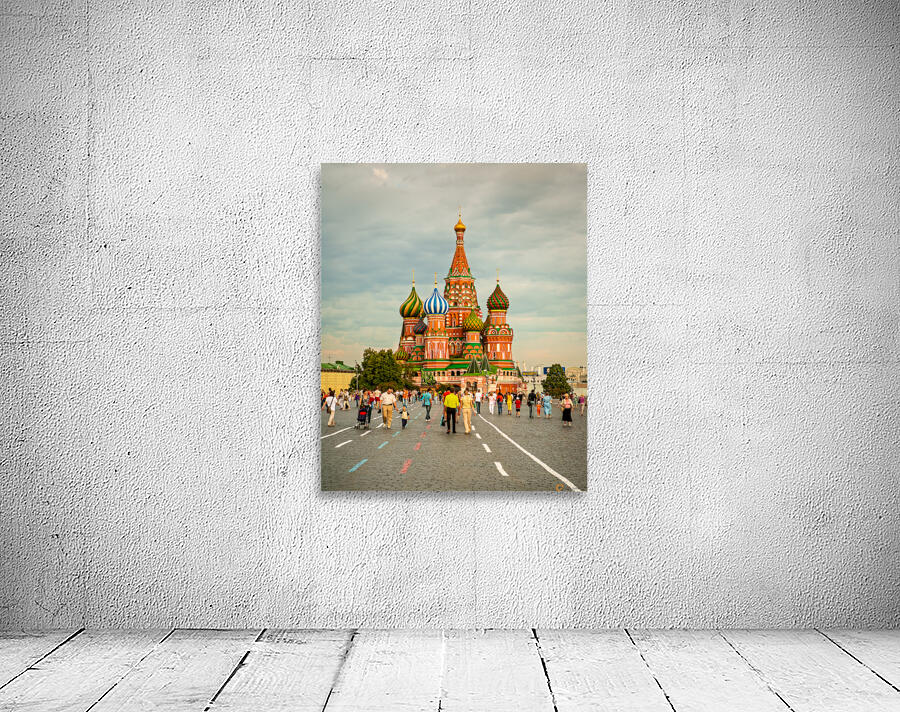 Red Square Wall Preview