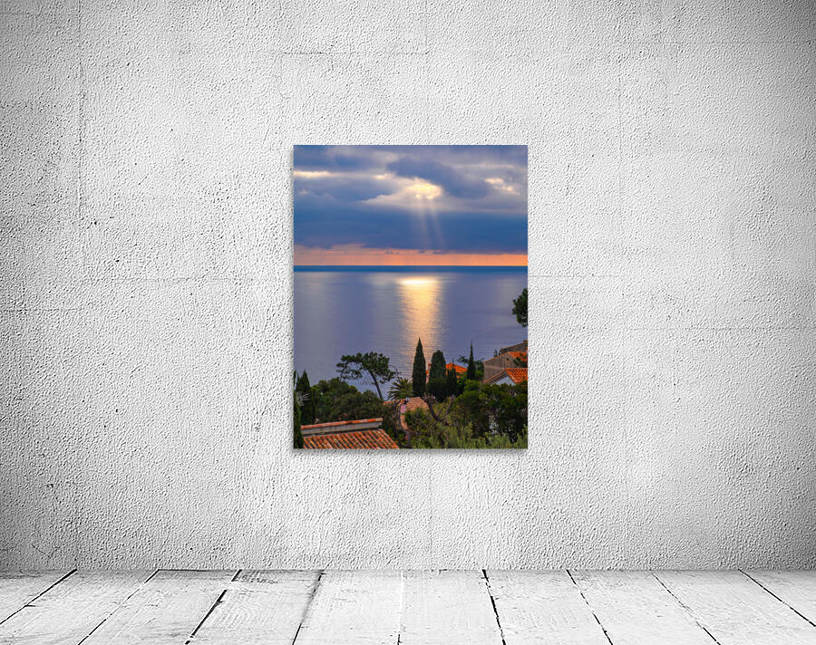 Riviera Storm Wall Preview