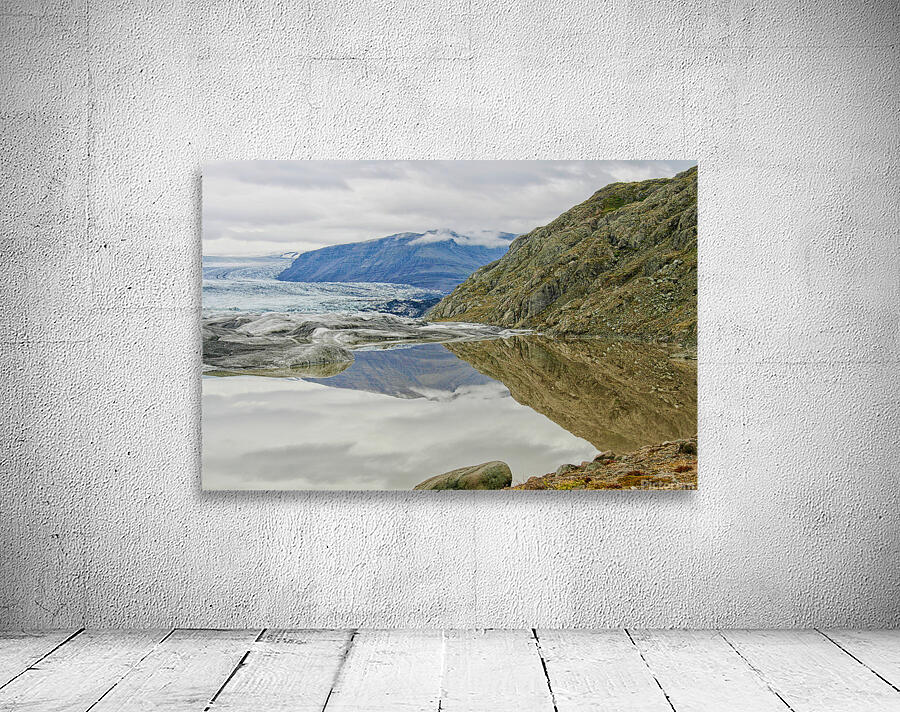 Glacier ending in lake Wall Preview