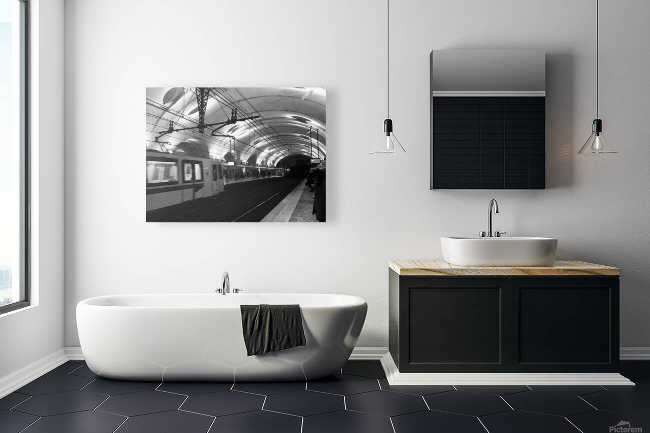 Underground tones Reproduction