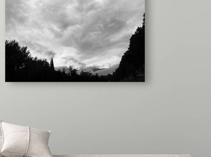 Framing dark clouds Reproduction