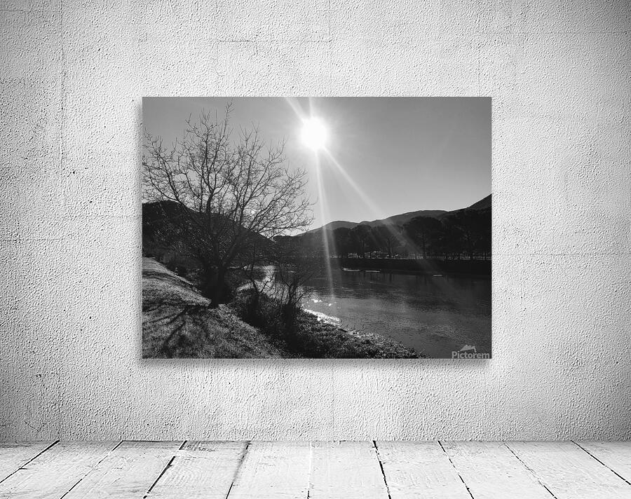 Midday river Wall Preview