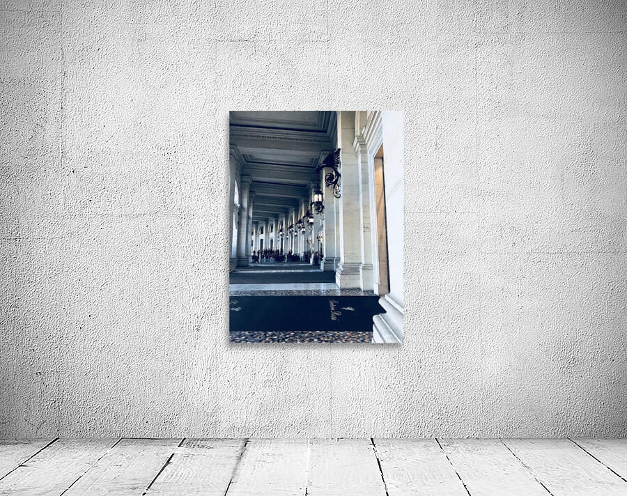 Sliding arches Wall Preview