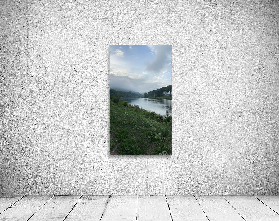 River trail Wall Preview