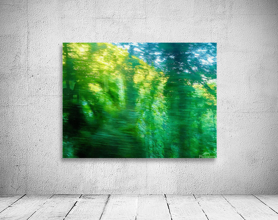 Moving colors Wall Preview