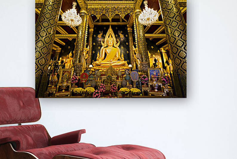 Wat Phra Sri Rattana Mahathat Thai Temple by Kevin Miller Photography