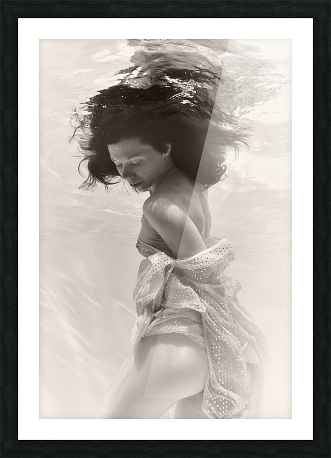 underwater portrait Picture Frame print