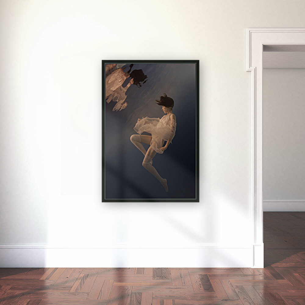 Beauty weightlessness Reproduction