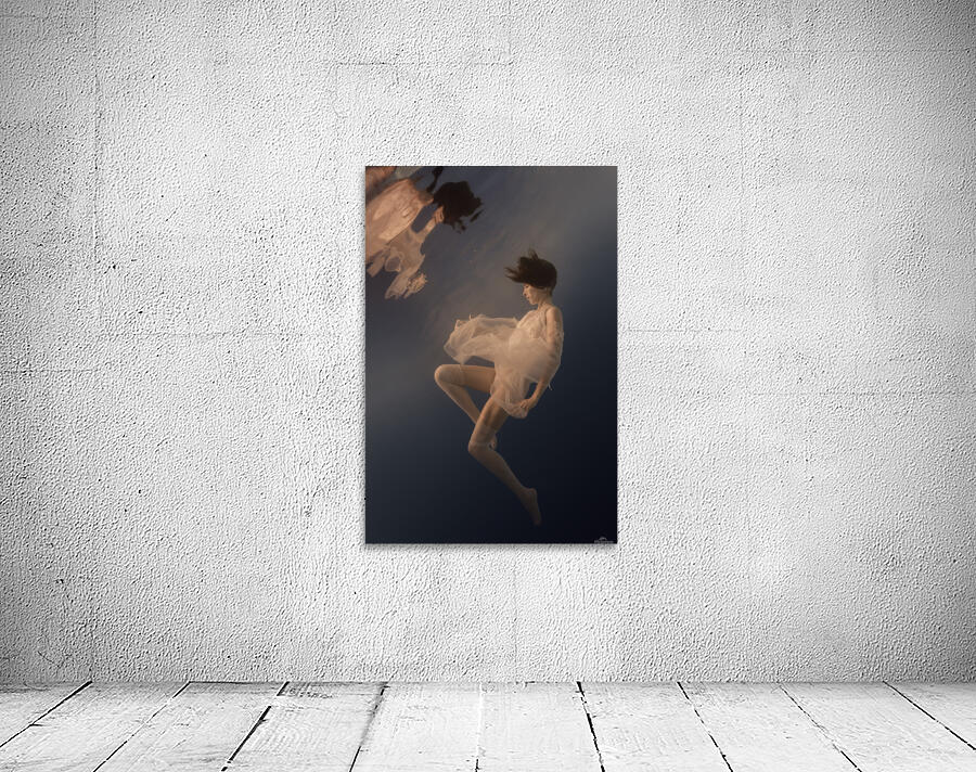 Beauty weightlessness Wall Preview