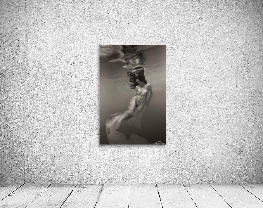 underwater nymph Wall Preview