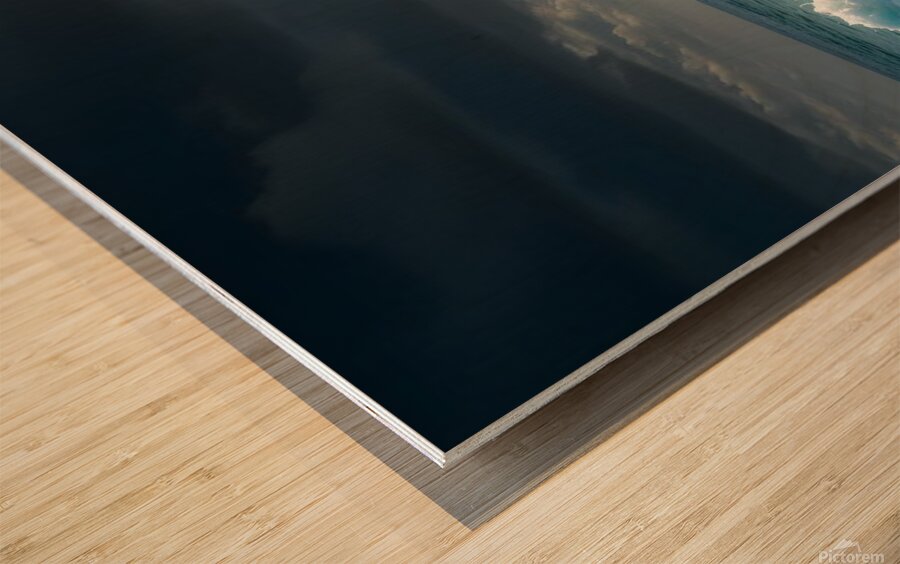 A Dramatic Seascape Wood print