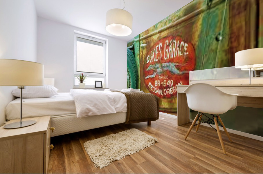 Old Survivor Mural print