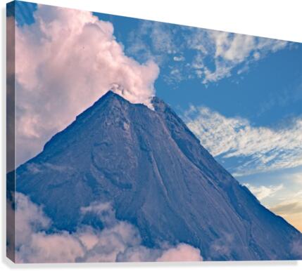 Mt Mayon Legaspi  Canvas Print