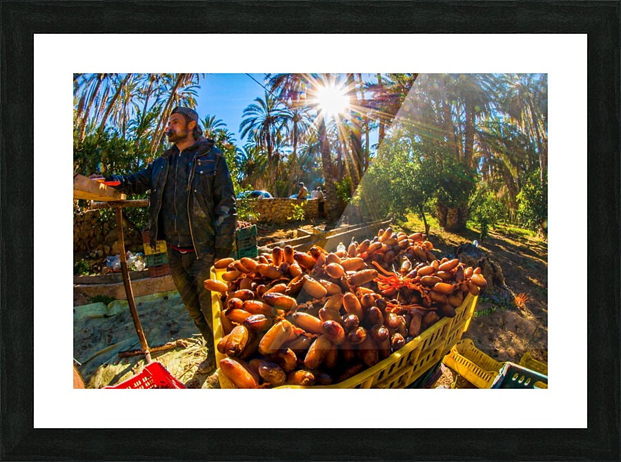 Vendeur de dattes Picture Frame print