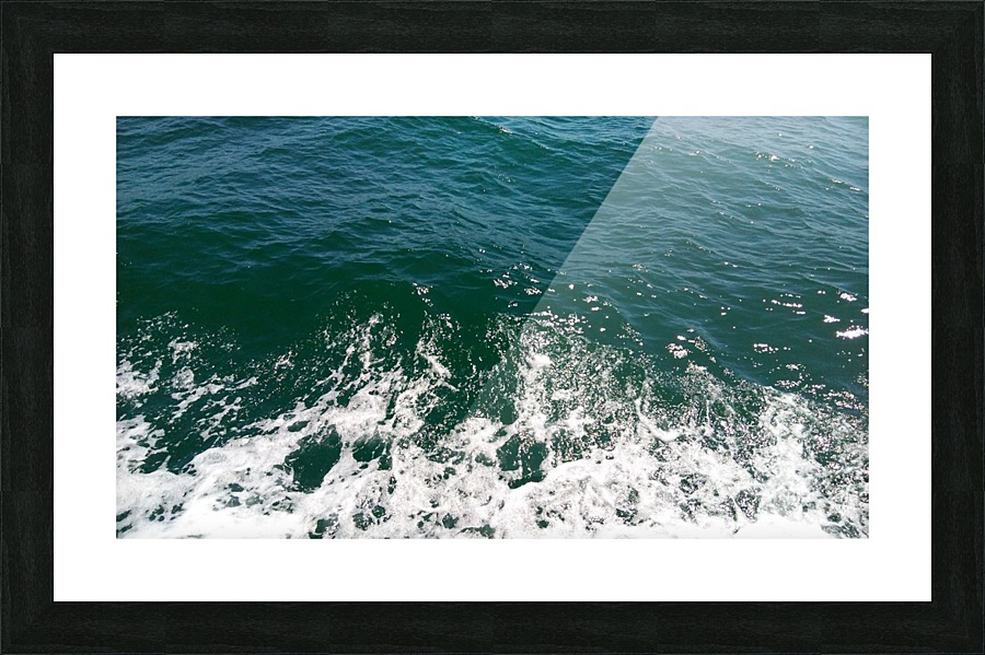 oceanwaves Picture Frame print