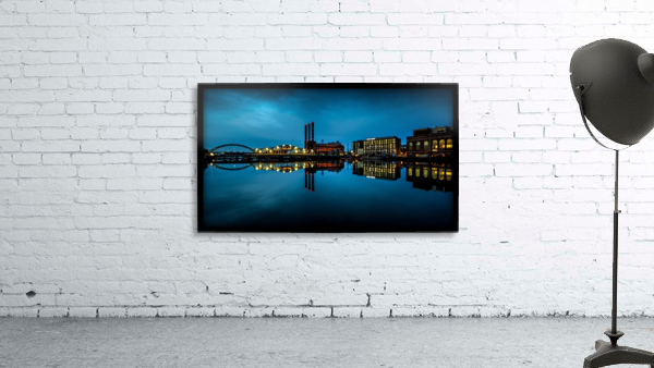 Mirror Mirror Wall Preview