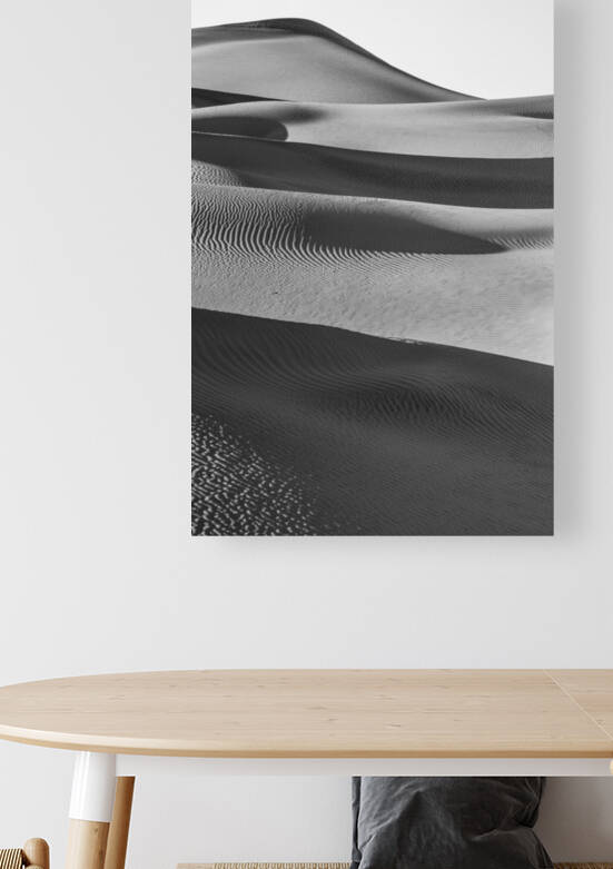 Contrast in Waves by Images By Jon Evan