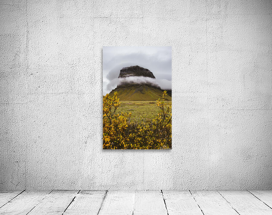 Cloudy Mountain | Iceland Wall Preview