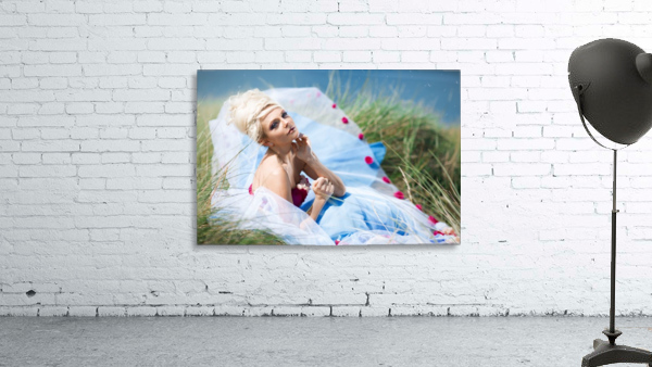 Summer Breeze Wall Preview