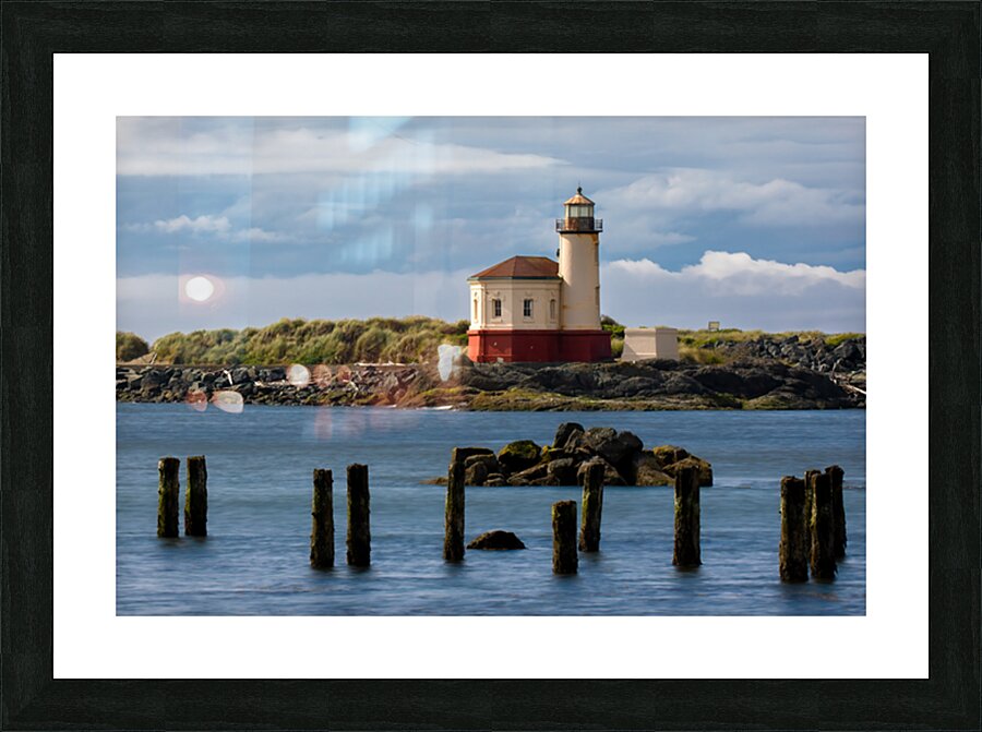 Coquille River Light Picture Frame print