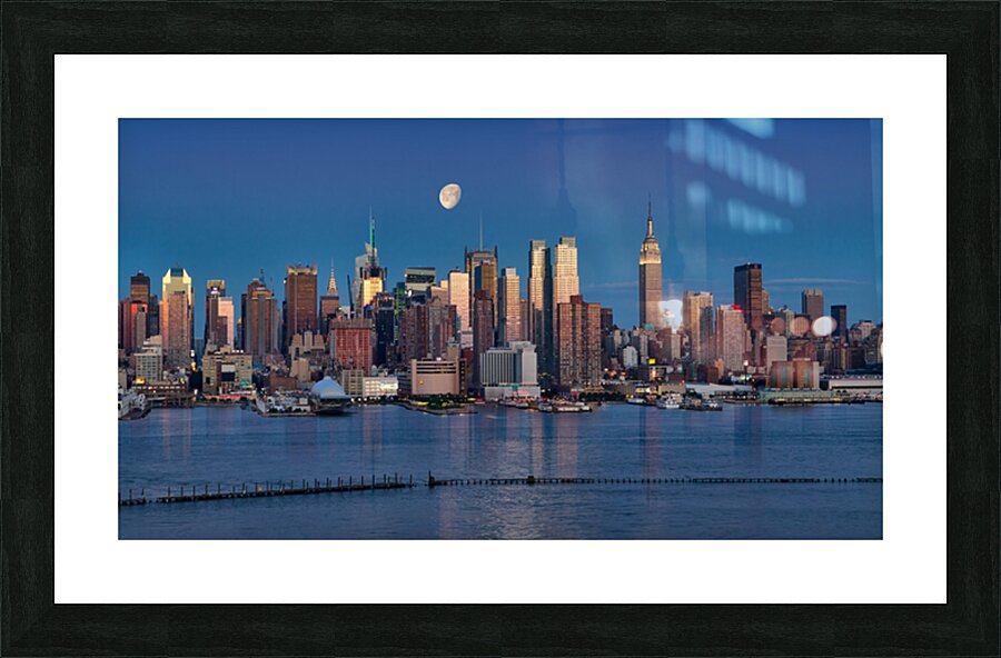 The Big Apple Picture Frame print