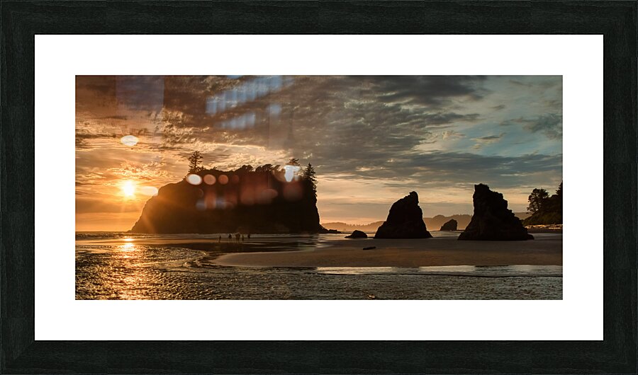 Setting Sun at Ruby Beach 4373b Picture Frame print