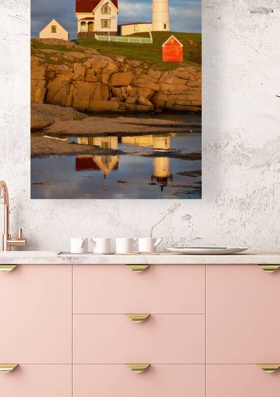 Nubble Lighthouse No 1 by Jerry Fornarotto