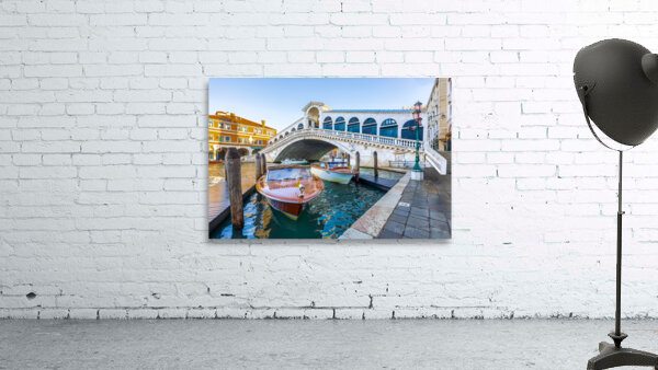 Rialto Bridge Wall Preview