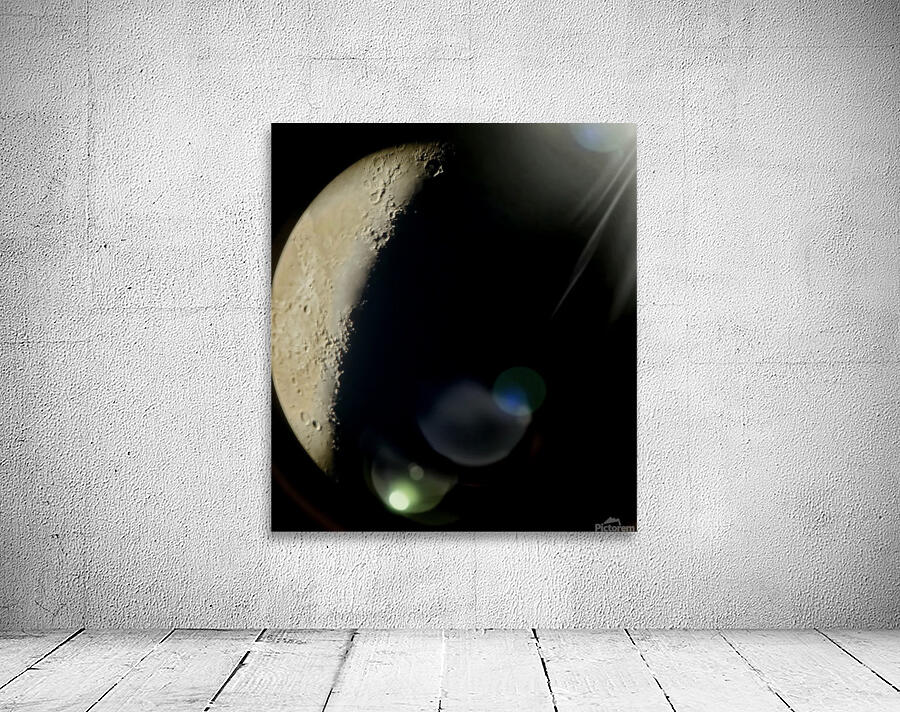 Moon Glare Wall Preview