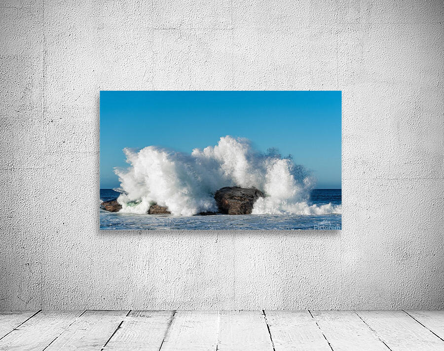 Beach Crash Wall Preview