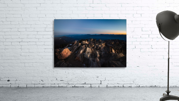 Last Light Wall Preview